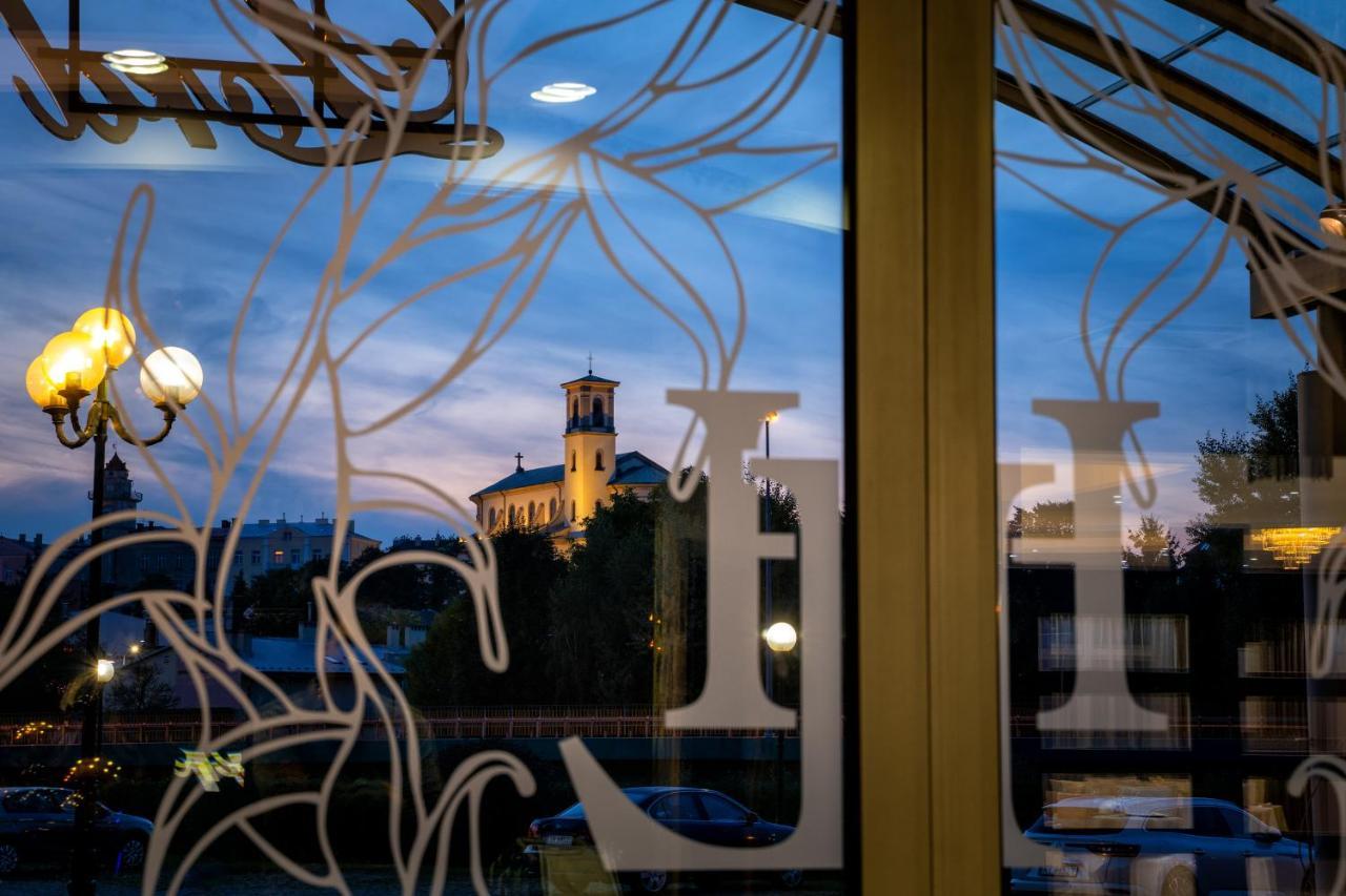Hotel Lord Gorlice Dış mekan fotoğraf