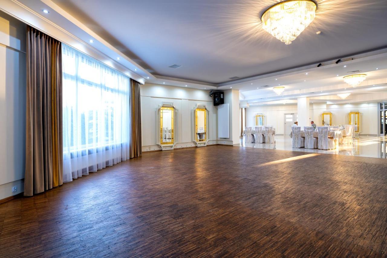 Hotel Lord Gorlice Dış mekan fotoğraf