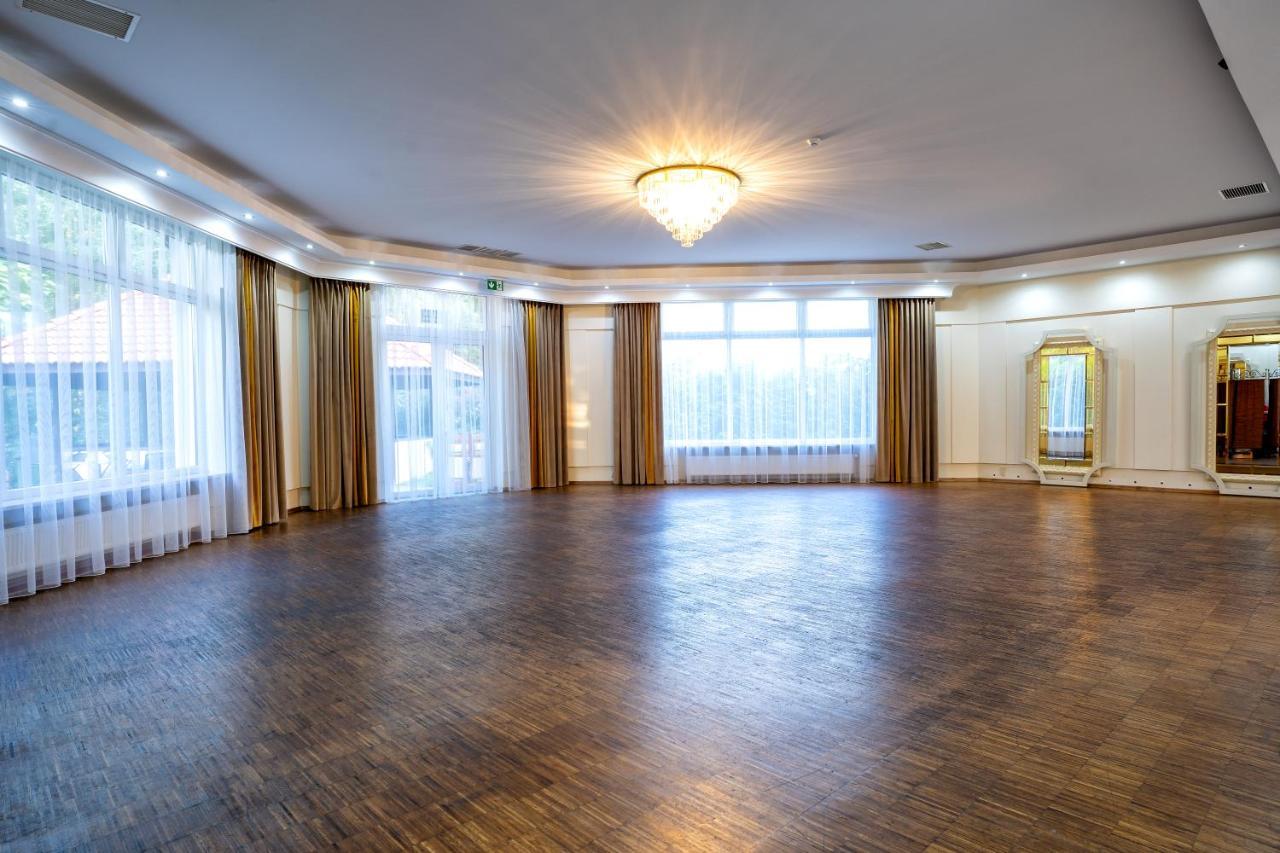 Hotel Lord Gorlice Dış mekan fotoğraf